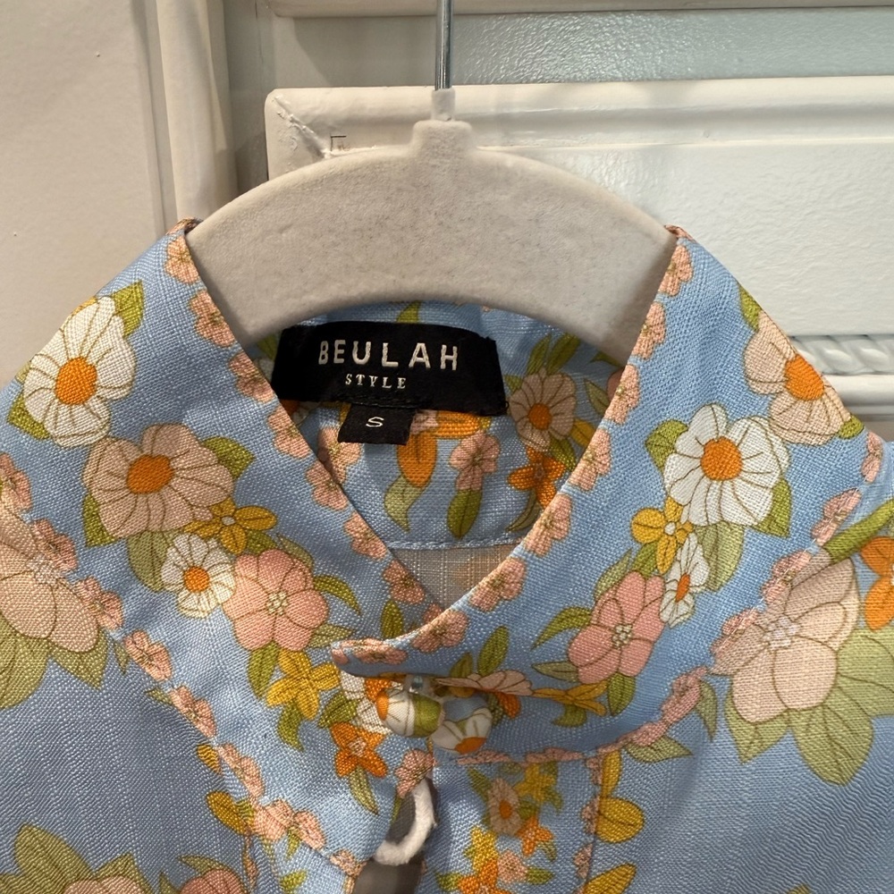 Beulah Floral Dress with Puff Sleeves - Picture 4 of 4